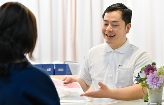 はなもも苑 支援相談員