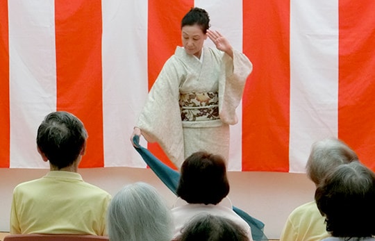 はなもも苑盆踊り大会のご報告」